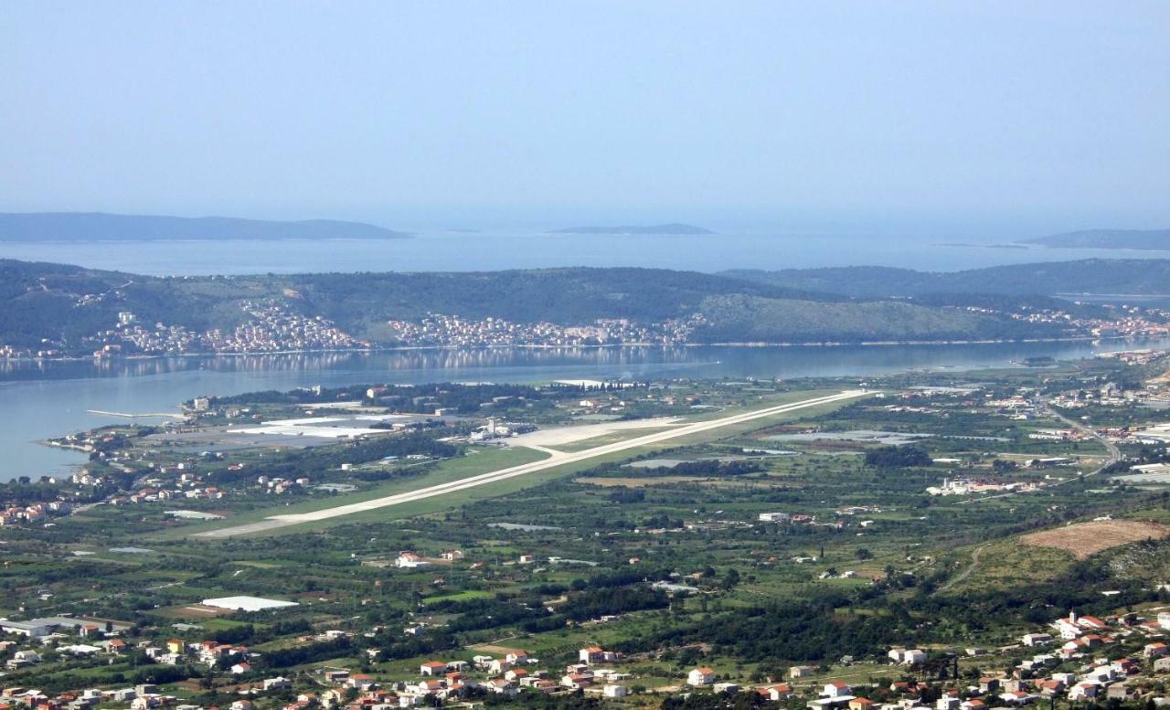 Apartment D & N Kastela Bagian luar foto